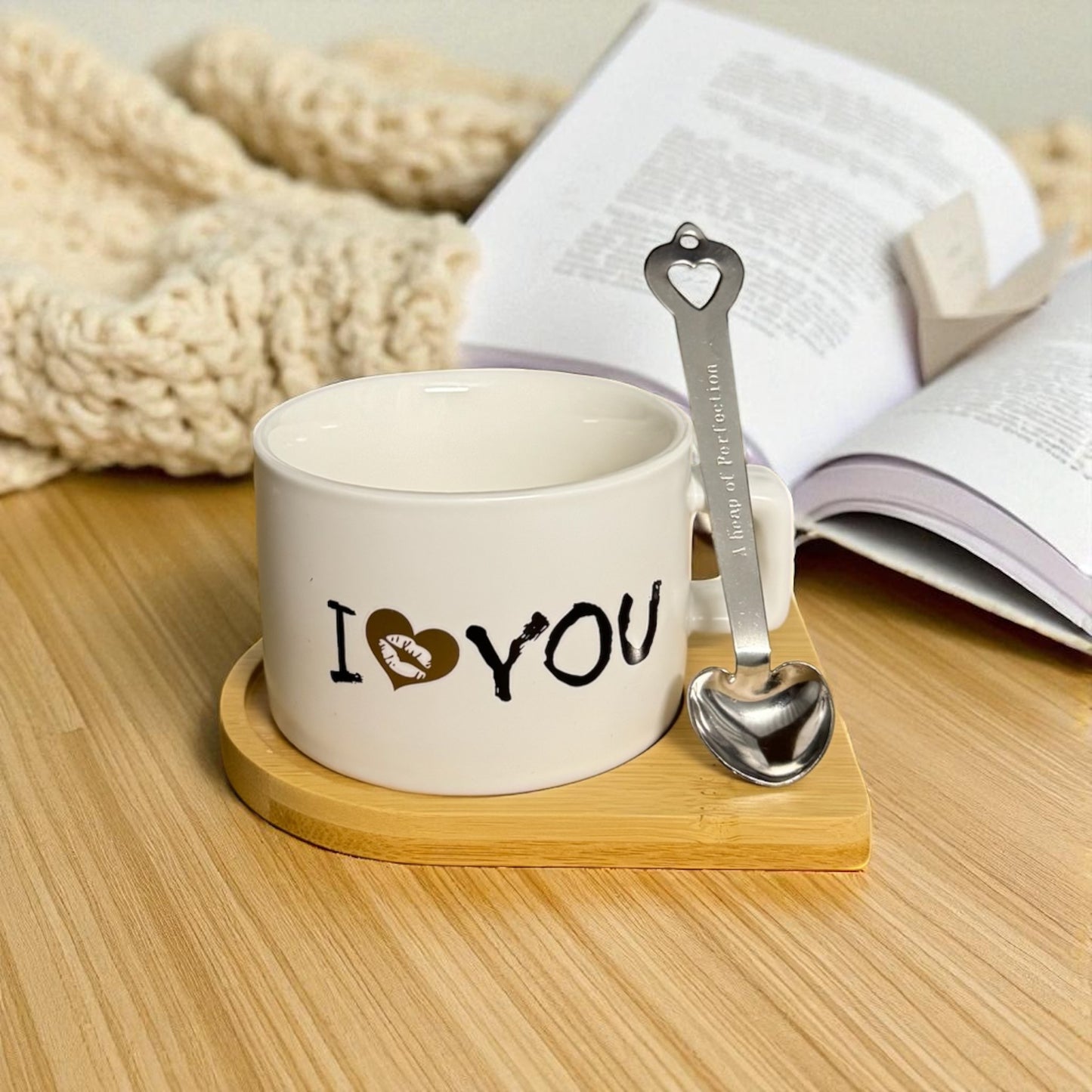 ❤️ I LOVE YOU Tasse mit Herzlöffel & Bambus-Untersetzer